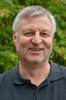 Stadt- und Kreisarchivar Wilhelm Grabe (Foto: Amt für Presse- und Öffentlichkeitsarbeit, Kreis Paderborn, Anna-Sophie Schindler) 